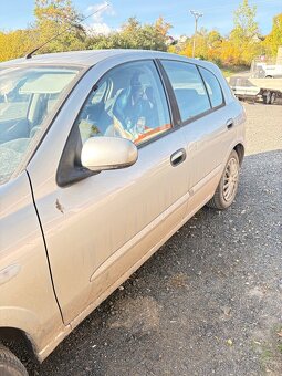 Nissan almera - 7