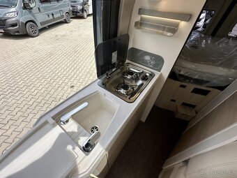 EURA MOBIL VAN 635 HB - 7