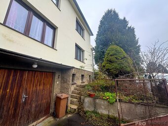 Prostorný rodinný dům v dobré lokalitě - 7