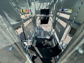 Paznehtářská klec - hydraulická - 7