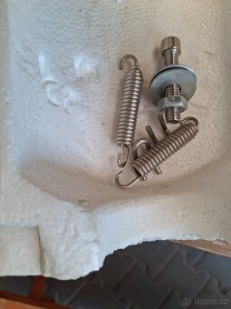 Výfuk Akrapovič - 7