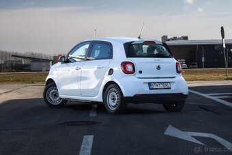 Smart EQ forfour Hatchback - 7