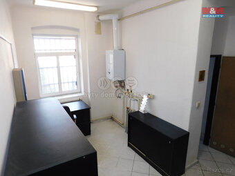 Pronájem obchod a služby, 75 m², Cheb, ul. Mánesova - 7