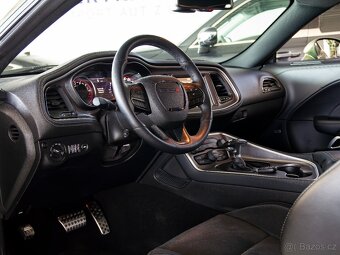 Dodge Challenger, GT - 7