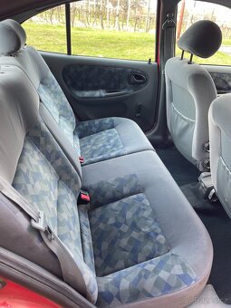 Renault Mégane 1.6 benzín (1996), STK do 2/2027, 162 000 km - 7