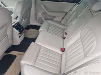 ŠKODA SUPERB laurin/klement 2.0TDi 140KW R.V.2017/DSG 4X4 - 7