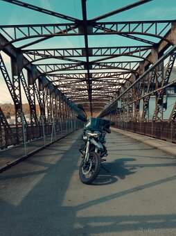 Moto guzzi v 85tt E4 2019 pouze 9tkm - 7