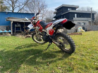 Yamaha tt600 - 7