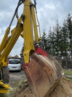 TraktorBagr Bělarus EO 2621 motor D65 M - 7