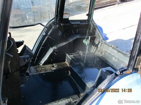 Ford  New-holand  kabina - 7