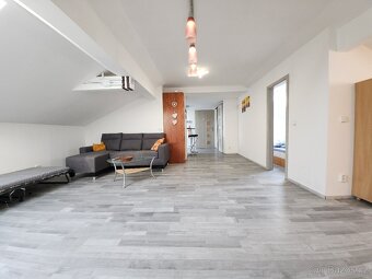 Prodej rodinného domu, 6+2, 261 m2, pozemek 1939 m²,Skalička - 7