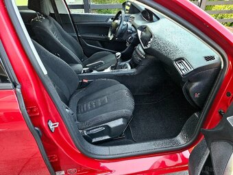 PEUGEOT 308 SW 1.2i PureTech 130PS Nové rozvody Top stav - 7