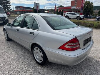 Mercedes-Benz C 220 CDI W203 156t km Nové v ČR 1.majitel - 7