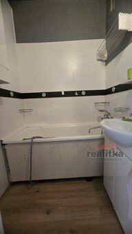 Pronájem zařízeného bytu 2+1, 50m2 s balkónem, Opava, ul. Ol - 7