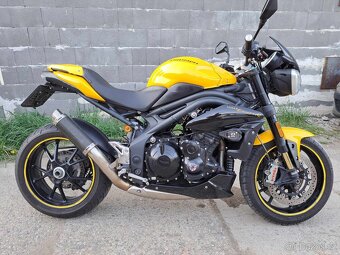 Triumph Speed Triple R - 7