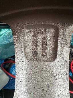 Alu kola Insignia A - 7