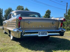 Oldsmobile Super 88 Holiday hardtop coupe - 7