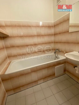 Pronájem bytu 2+1, 66 m², Otrokovice, ul. Tylova - 7