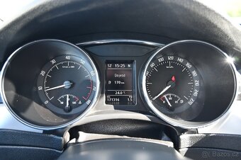 Škoda Superb 2.0TSI 147KW DSG Scout 2012 - 7