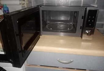 Mikrovlnná trouba ETA 2209 90000, černá/nerez - 7