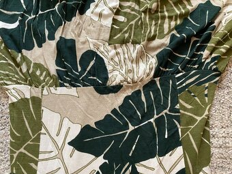 Nové dámské letní šaty Boohoo - L, větší rozparky - 7