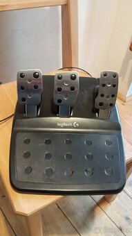 Logitech g29 - 7