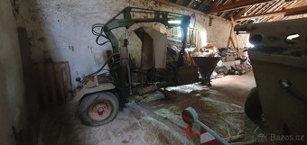 nakladač unhz 500 - 7