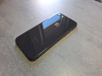 iPhone 8 64gb black, baterie 97% - 7