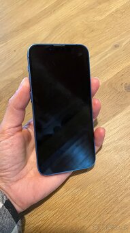 Prodám modrý iPhone 13 mini 128GB - 7