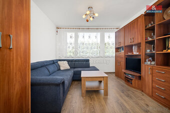 Prodej bytu 2+1, 47 m², Beroun, ul. Slapská, lodžie - 7