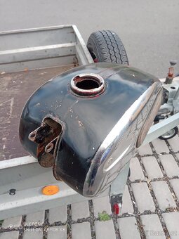 Jawa 250,350 California nádrž černá-chrom - 7
