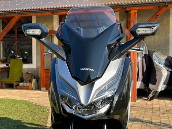 Honda Forza 300 - 7