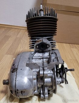 Motor CZ 175 typ 450 - 7