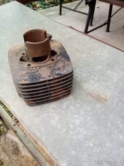 ČZ -175,1x VÁLEC,2X HLAVA - 7