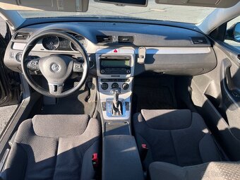 Volkswagen Passat 2.0 TDI CR - 7