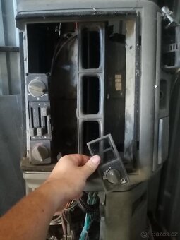 IVECO EUROCARGO 100E18 - 7