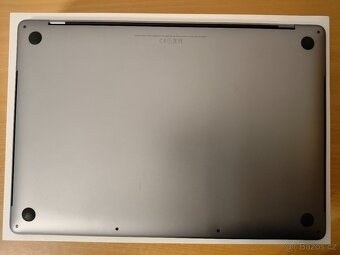 MacBook Pro 15 2016 | i7 • 16GB • 1TB SSD - 7