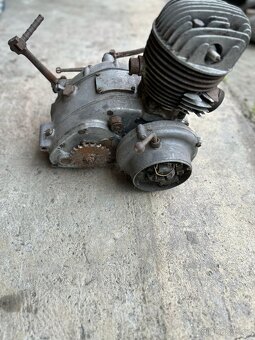 Prodám motor Ogar - 7