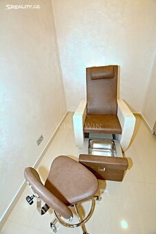 K pronájmu pracovní místa v plně vybaveném kosmetickém salon - 7