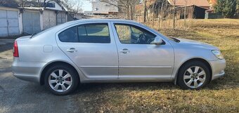 ŠKODA OCTÁVIE 2,0 TDI 2009 - 7