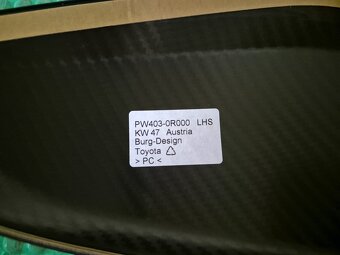 dekorativní kryty vnějších zrcátek Carbon dekor Toyota RAV4 - 7