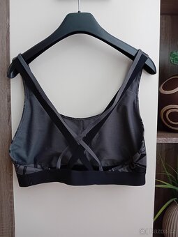 Adidas dámská sportovní podprsenka vel. L/XL - 7