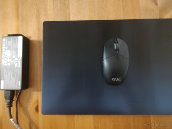 Prodám herní notebook Lenovo , málo používaný v pěkném stavu - 7