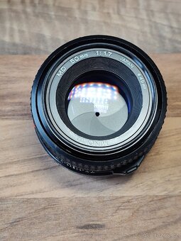 Minolta X-7A + objektiv MD 50/1.7 - 7