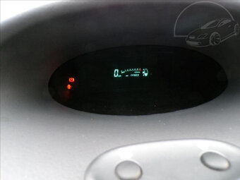 Toyota Yaris 1,0 VVT-i - 7