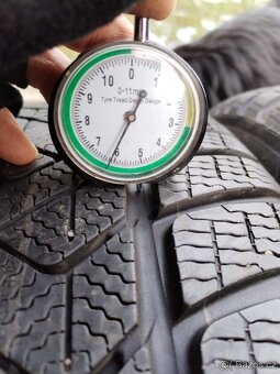 225/60/17 zimní pneu Michelin a PIRELLI 225/60 R17 - 7