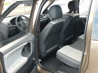 Škoda Roomster 1,4 16V serviska,model r.2013 - 7