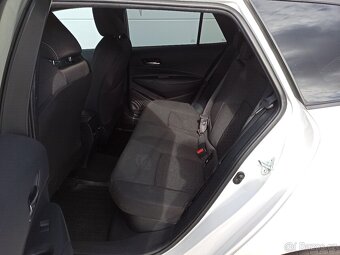 TOYOTA COROLLA 2.0 HYBRID e-CVT 112kW - 7