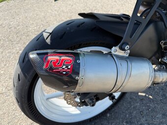 Kawasaki zx6r 2010 - 7