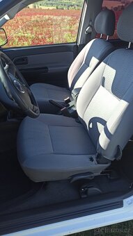 Isuzu D-Max, 2.5D, 100kw, 2012 - 7